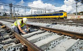 پاورپوینت اصول مهندسی راه آهن Fundamentals of Railway Engineering بخش دوم در 51 اسلاید‬‎